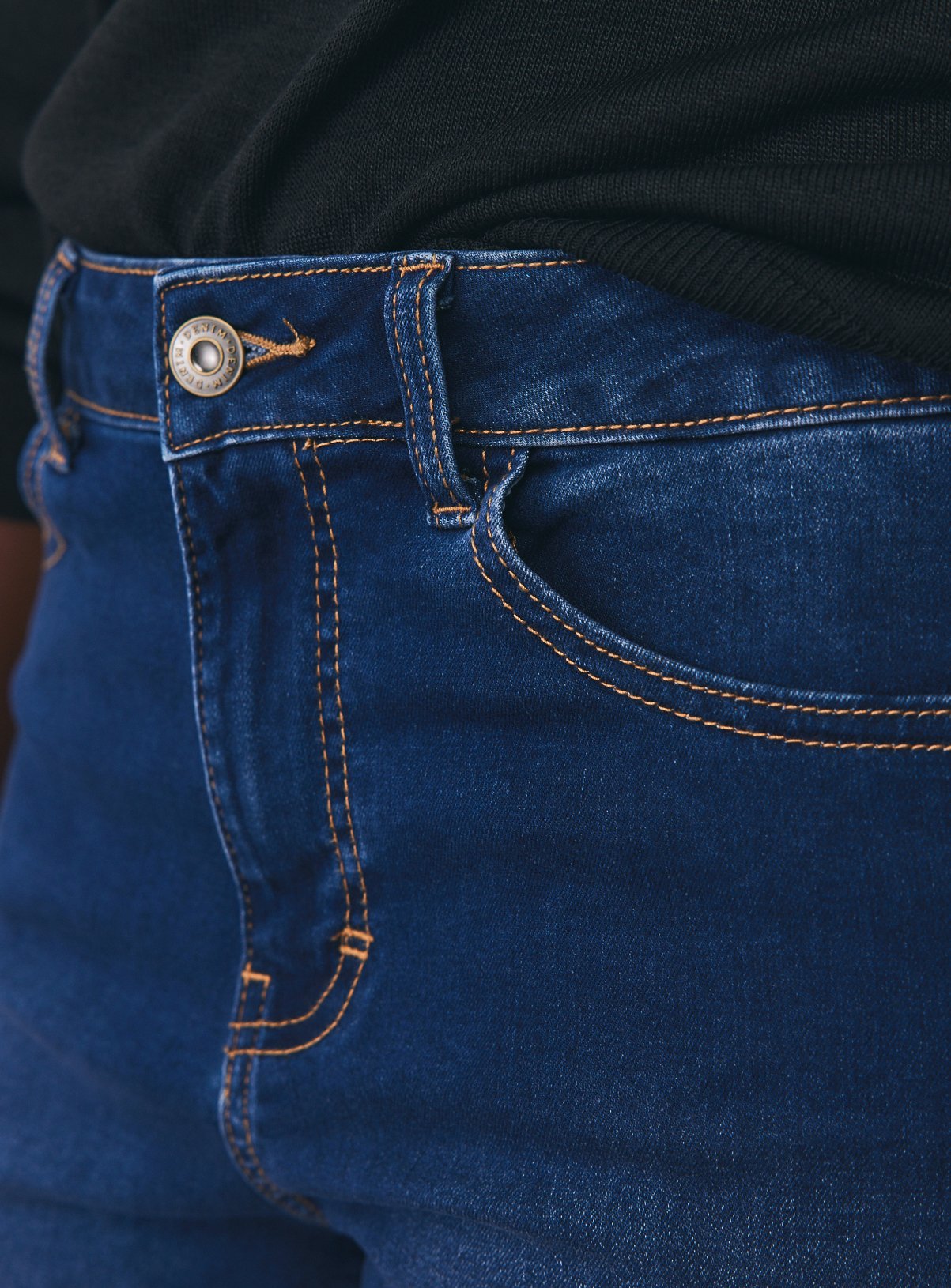 Dark Denim Straight Leg Jeans 24L - Image 3 thumbnail